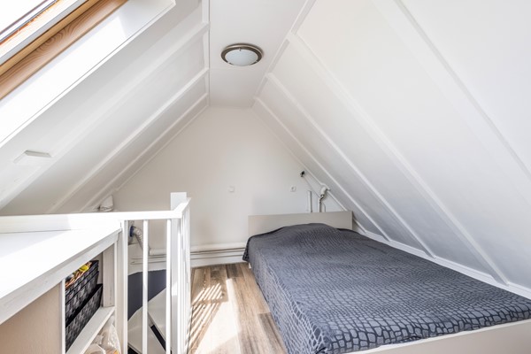 Foto - Te koop: 2-1- kapwoning met oprit!